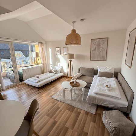 C4S Come4Stay Altoetting - 3-Zi Whg I Zentrale Lage I Parkplatz I Balkon I Wifi I Smarttv I 1 Kingsize, 1 Queensize Bett I Office Arbeitsplatz I Wohnbereich Mit Couch Und Essbereich I Voll Ausgestattete Kueche I Nespresso 외부 사진