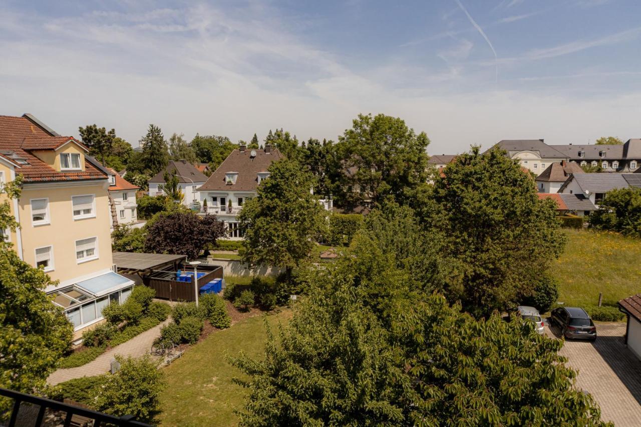 C4S Come4Stay Altoetting - 3-Zi Whg I Zentrale Lage I Parkplatz I Balkon I Wifi I Smarttv I 1 Kingsize, 1 Queensize Bett I Office Arbeitsplatz I Wohnbereich Mit Couch Und Essbereich I Voll Ausgestattete Kueche I Nespresso 외부 사진
